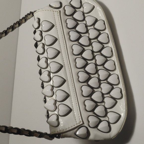 Betsey Johnson White Heart-Embellished Women's Bag - Picture 5 of 11